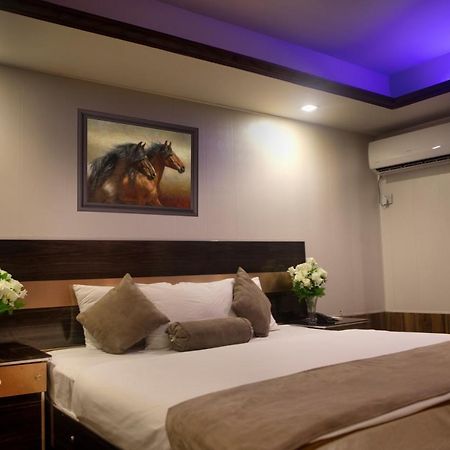 Hotel Marco Polo 拉合尔 外观 照片